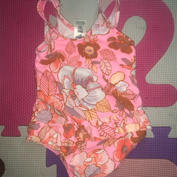 Pink tutu bathing suit - Picture 3 of 6